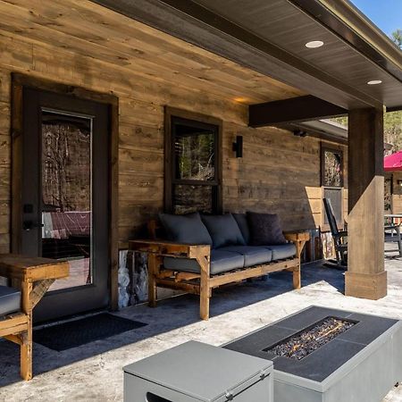New Rustic Luxe Cabin Billiards Spa Near Gsmnp Таунсенд Экстерьер фото