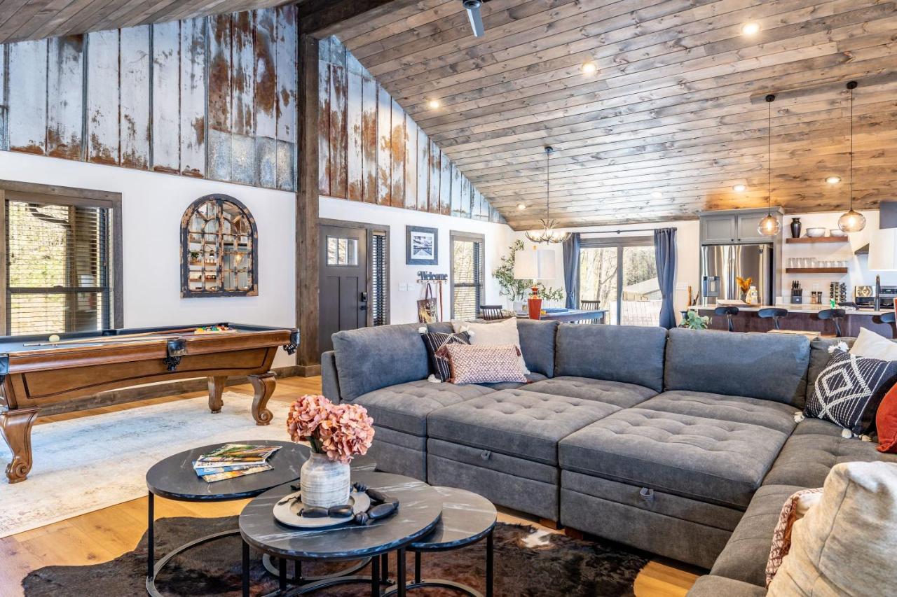New Rustic Luxe Cabin Billiards Spa Near Gsmnp Таунсенд Экстерьер фото